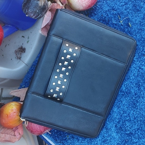 Black///Case - Picture 2 of 10